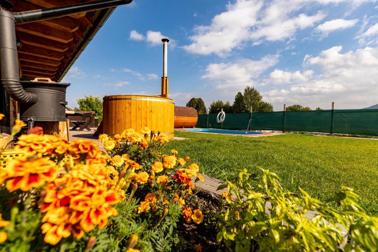 Drevenice Liptov - Ski & Hiking Apartments Lazisko Экстерьер фото