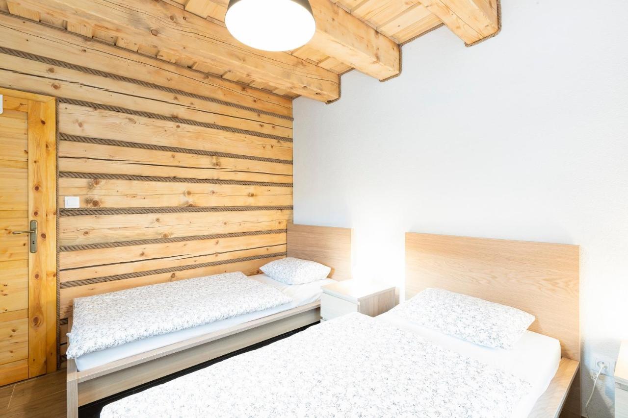 Drevenice Liptov - Ski & Hiking Apartments Lazisko Экстерьер фото